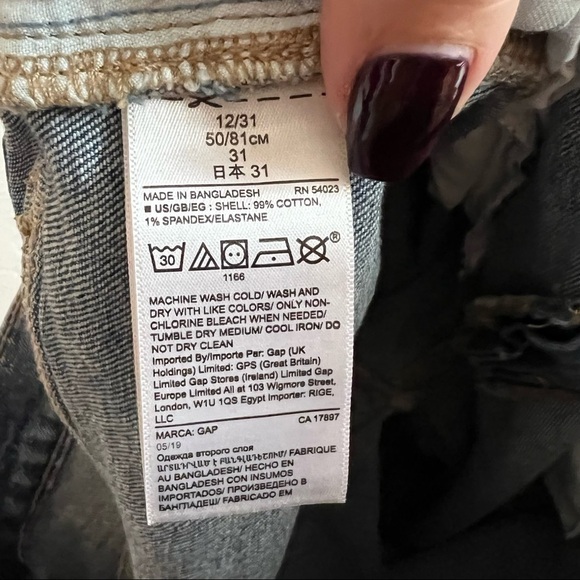 Gap Girlfriend Distressed Raw Hem Straight leg Denim Y2K Style Jeans - Picture 10 of 10